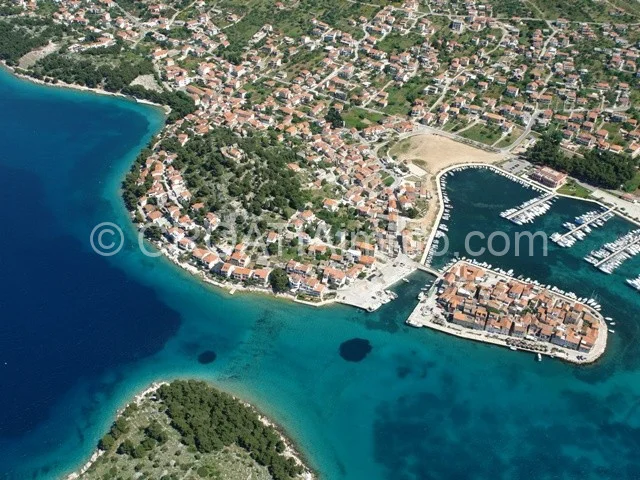 Aerial view of building land in Tribunj