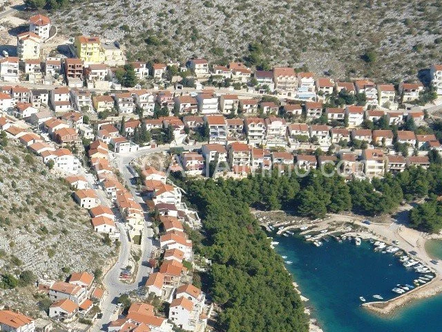 Aerial view of house with sea view with garden in Drage near Pakostane