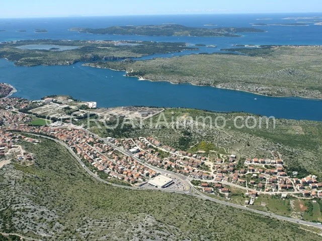 Aerial view of house with garden in Sibenik wider center
