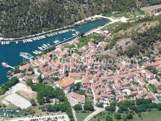 Aerial view of house in Skradin